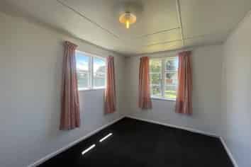 182 Egmont Street, Patea