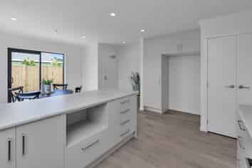 1C Simons Street, Kensington