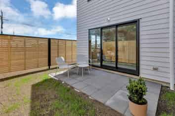 1B Simons Street, Kensington