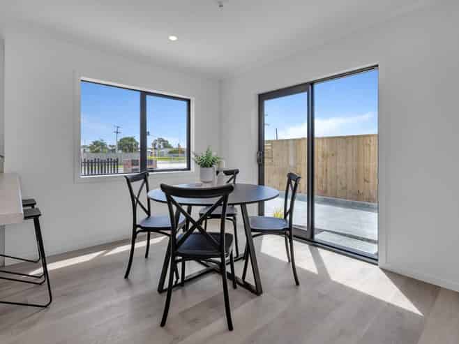 1B Simons Street, Kensington