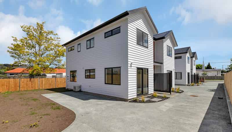 1B Simons Street, Kensington