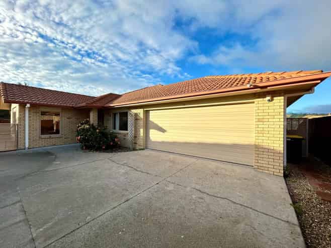 27 Bucklands Crescent, Papamoa