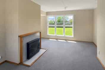 32 Devon Crescent, Bulls