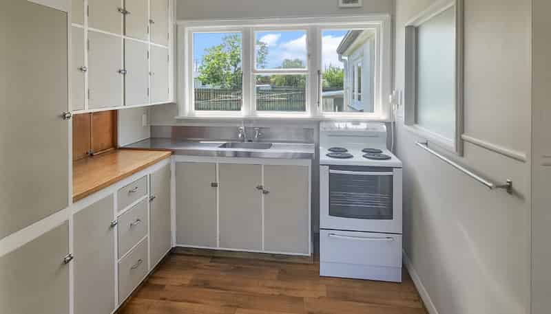 32 Devon Crescent, Bulls