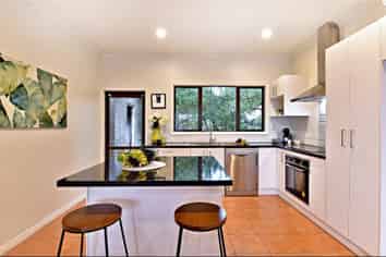 11 Tui Crescent, Manurewa