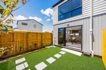 2 & 3 / 35 Albert Street, Otahuhu