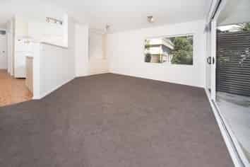 6/3 Hamilton Rd, Herne Bay