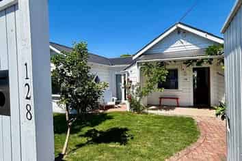 128 Charles Street, Westshore