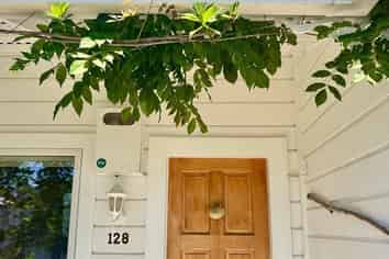 128 Charles Street, Westshore