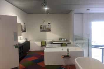 Showroom on motorway cusp