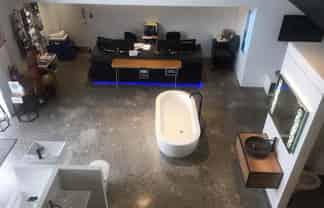 Showroom on motorway cusp