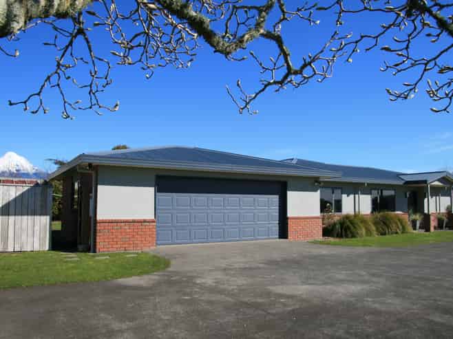 1758 Mountain Road, Inglewood