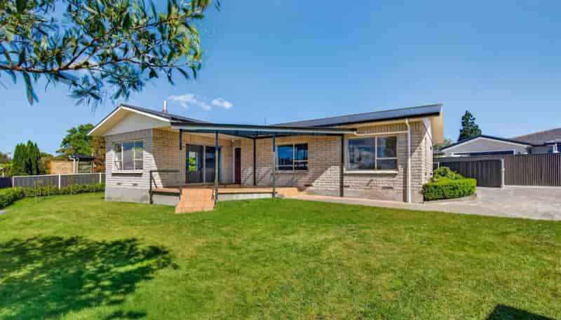 16 Brookvale Road, Havelock North