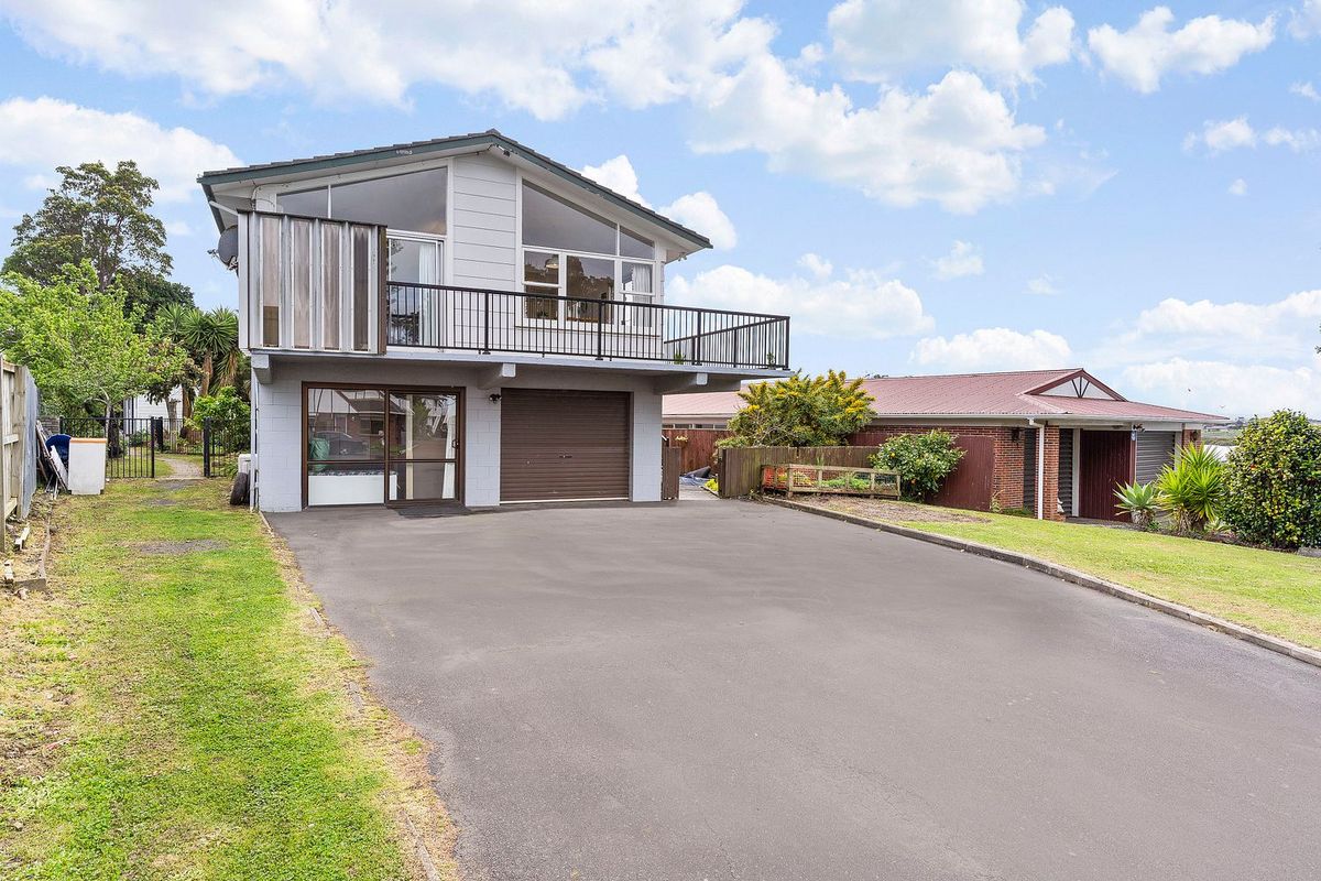Newly Renovated 6-Bedroom | Weymouth