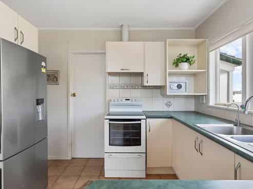 22 Beihlers Road, Weymouth