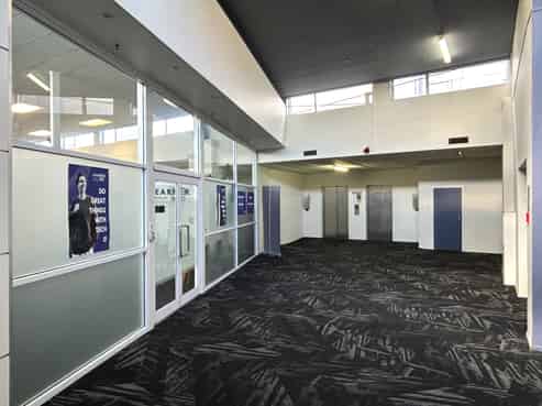 Modern Spacious Offices in the Top Town Complex