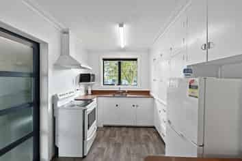 2/277 Nelson Street, Strathern