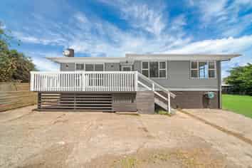 11 Thompson Terrace, Manurewa