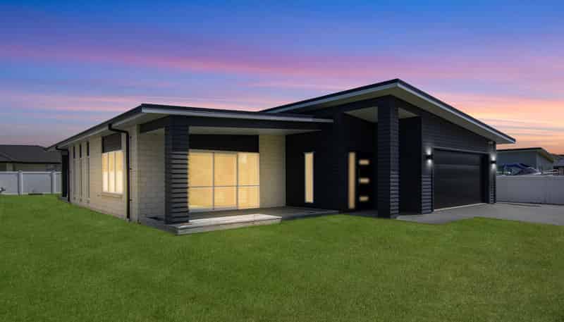 43 Stace Hopper Drive, One Tree Point