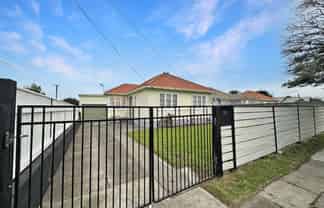 33 Swiss Avenue, Gonville