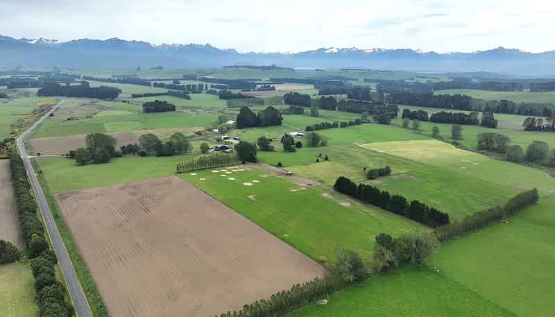 1148 Blackmount Redcliff Road, Whare Creek