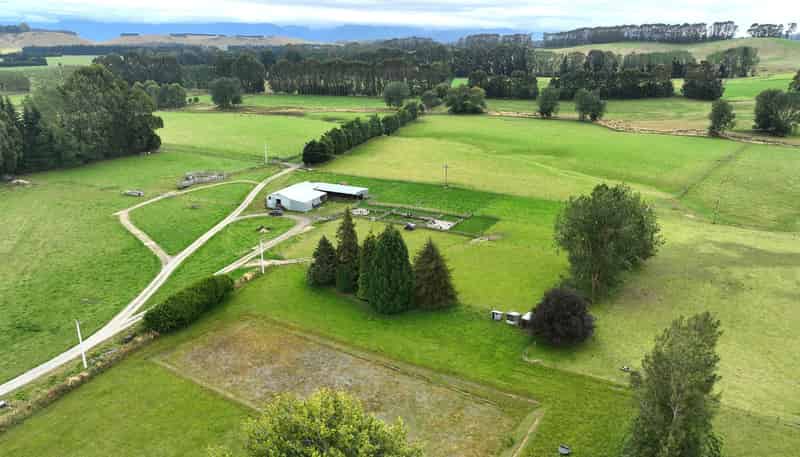 1148 Blackmount Redcliff Road, The Key