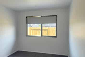 21 Taurangawaka Road, One Tree Point