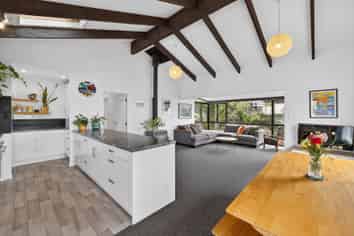 26a Ticehurst Road, Lyttelton