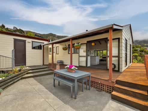 26A Ticehurst Road, Lyttelton