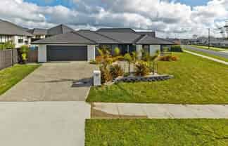 2 Steamer Road, Silverdale