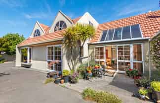 28 Ings Avenue, Saint Clair