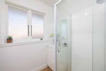 47 Golf Links Road , Shirley