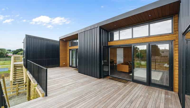 42 Kapiti Lane, Otaki Beach