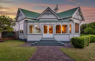 30 Disraeli Street, HAWERA