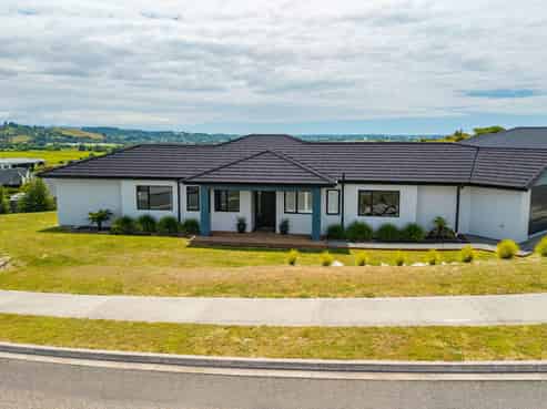 50 Katania Heights, Brightwater