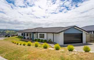 50 Katania Heights, BRIGHTWATER