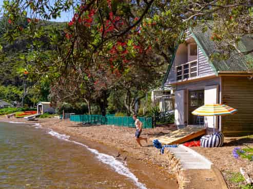 256 Stockyard Bay, Kawau Island