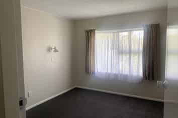 27A Lewis Street, Glenview