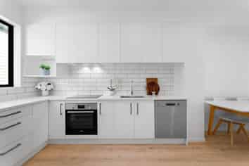 6/22 Takapu Street, Henderson