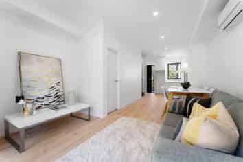 6/22 Takapu Street, Henderson