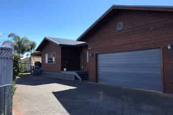 4 Nicola Court, Papamoa