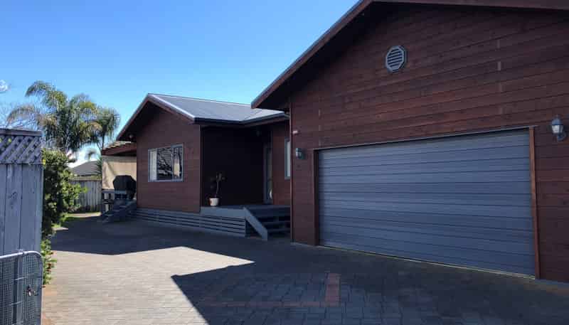 4 Nicola Court, Papamoa