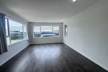 32 Dunbarton Street, Redwood