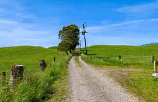 617 Parihaka Road, Pungarehu