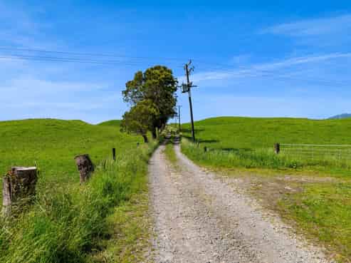 617 Parihaka Road, Rahotu