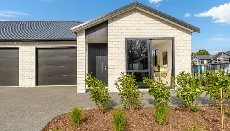 8 Lily Pond Lane, Katikati