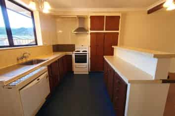 1/155 Waikawa Road, Picton