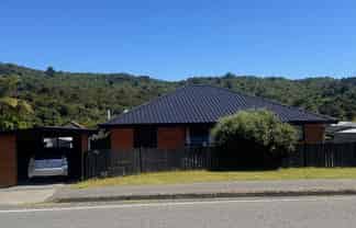 1/155 Waikawa Road, Picton