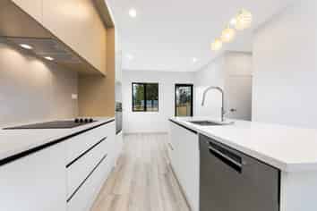 33 Whiteywood Street, Westgate