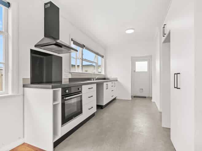 21 Victoria Street, Carterton